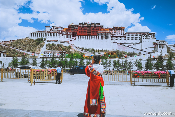 西藏景点攻略